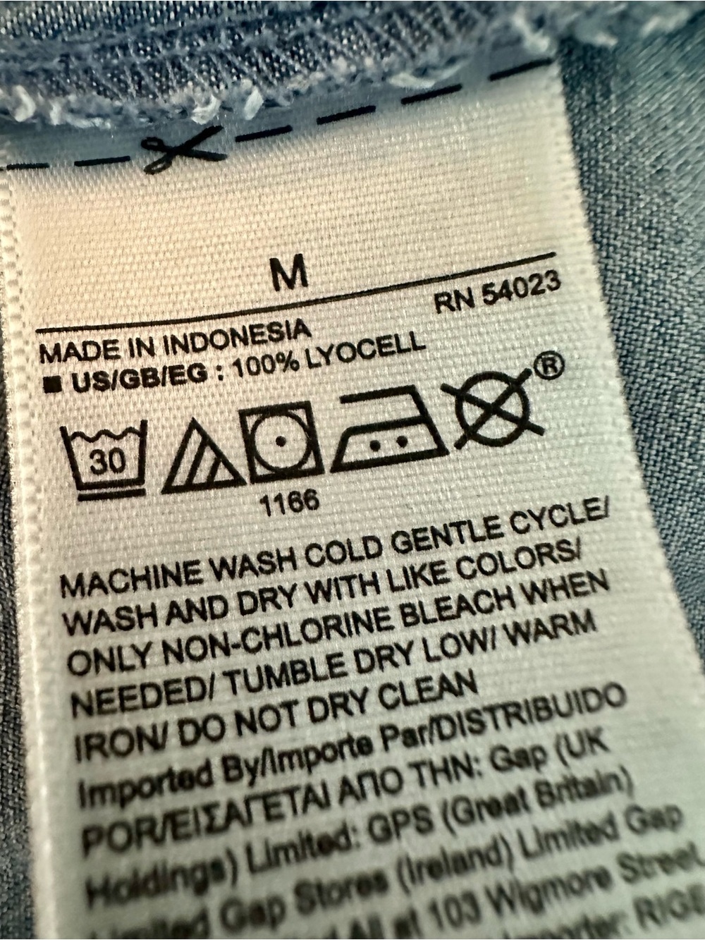 GAP Sleeveless Dress - Picture 7 of 7